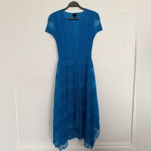 Elegant Pleated Blue Dress 🦋